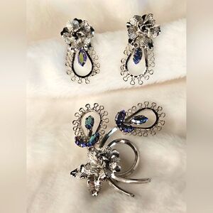 Vintage Star Art Sterling & Lilac Rhinestone Brooch Pin and earrings